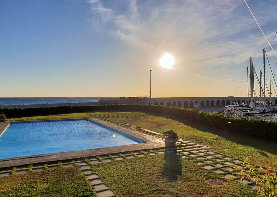 Piscina Sporting Club di Traiano location eventi sul mare